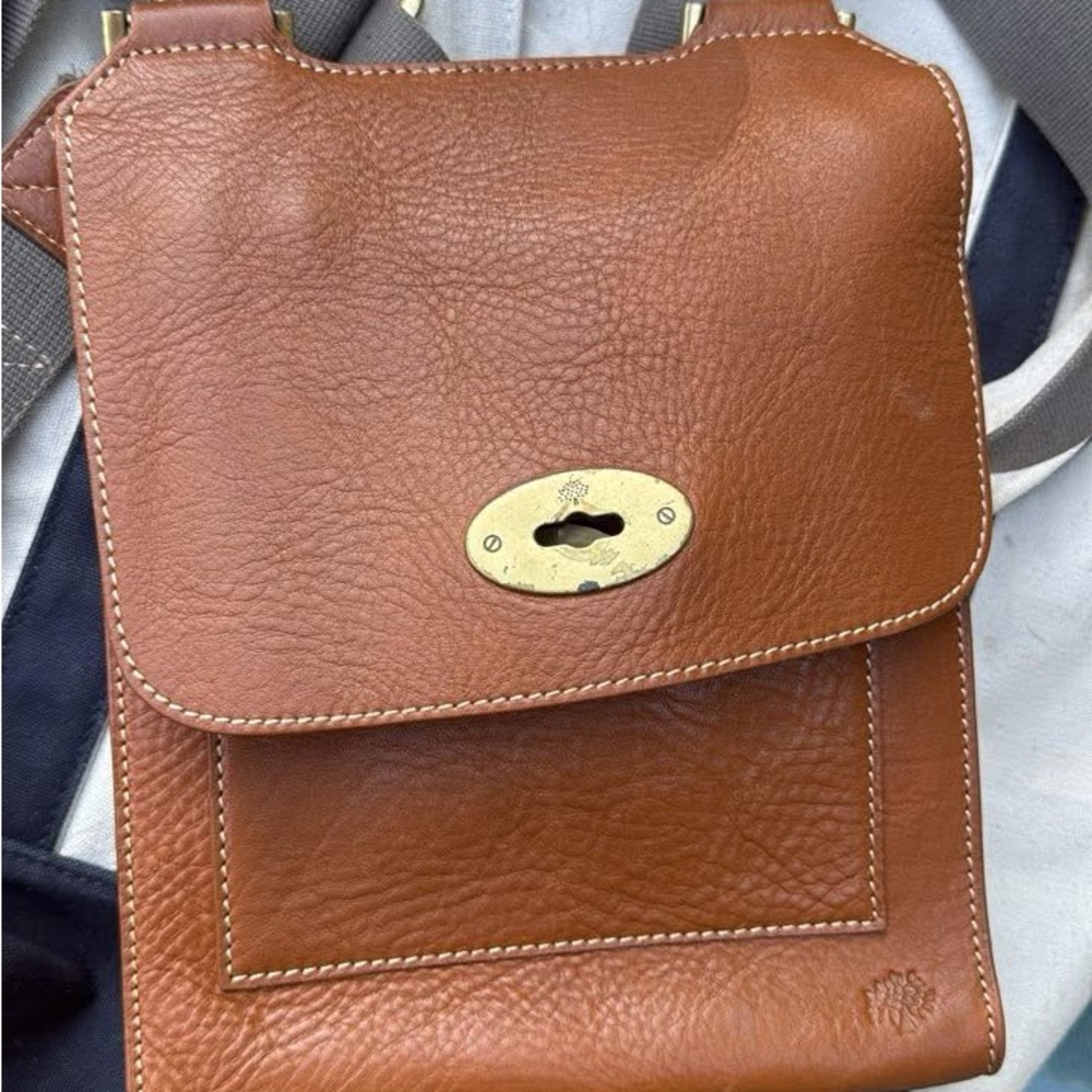 Mulberry Tan Leather Crossbody Bag